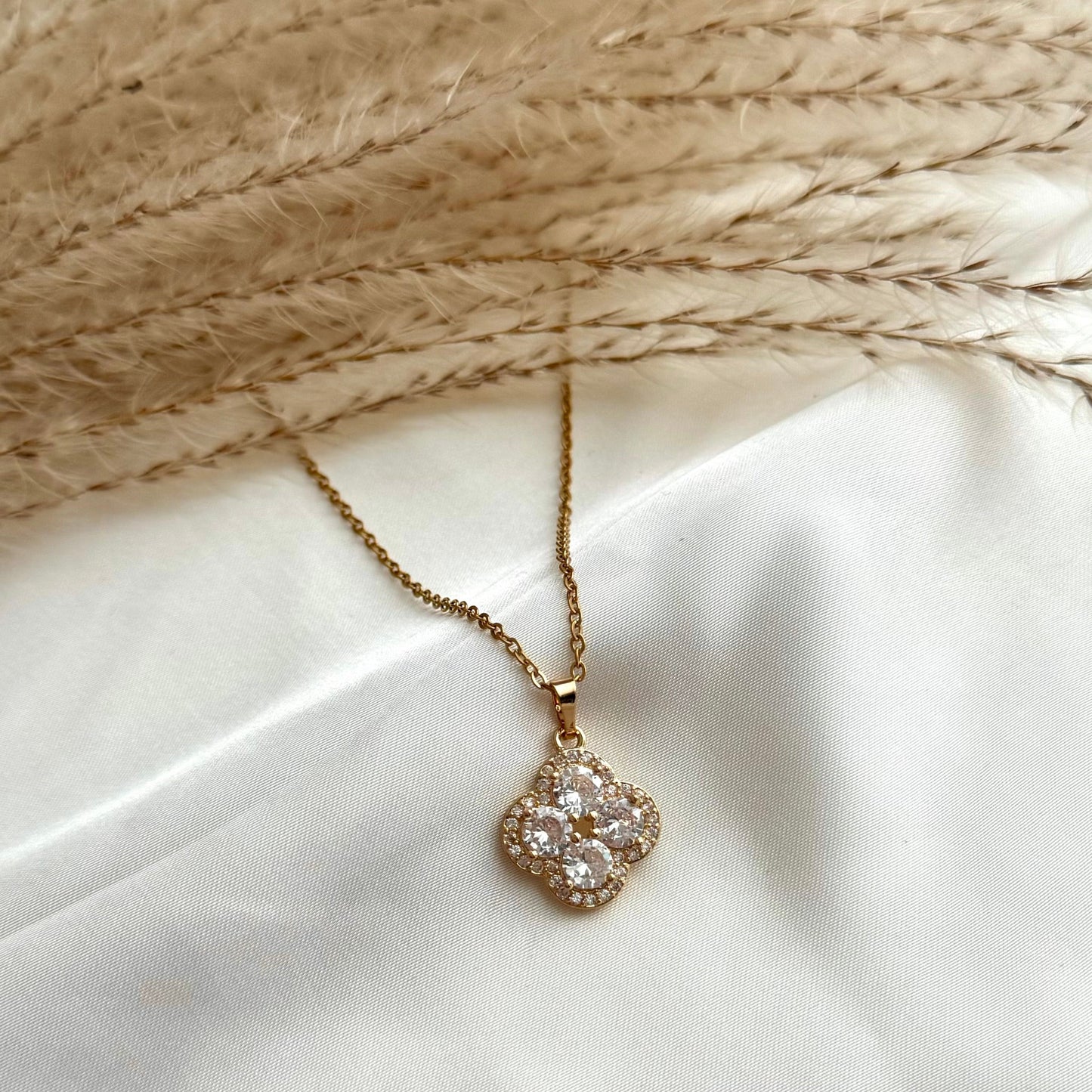 Halskette Sparkling Clover