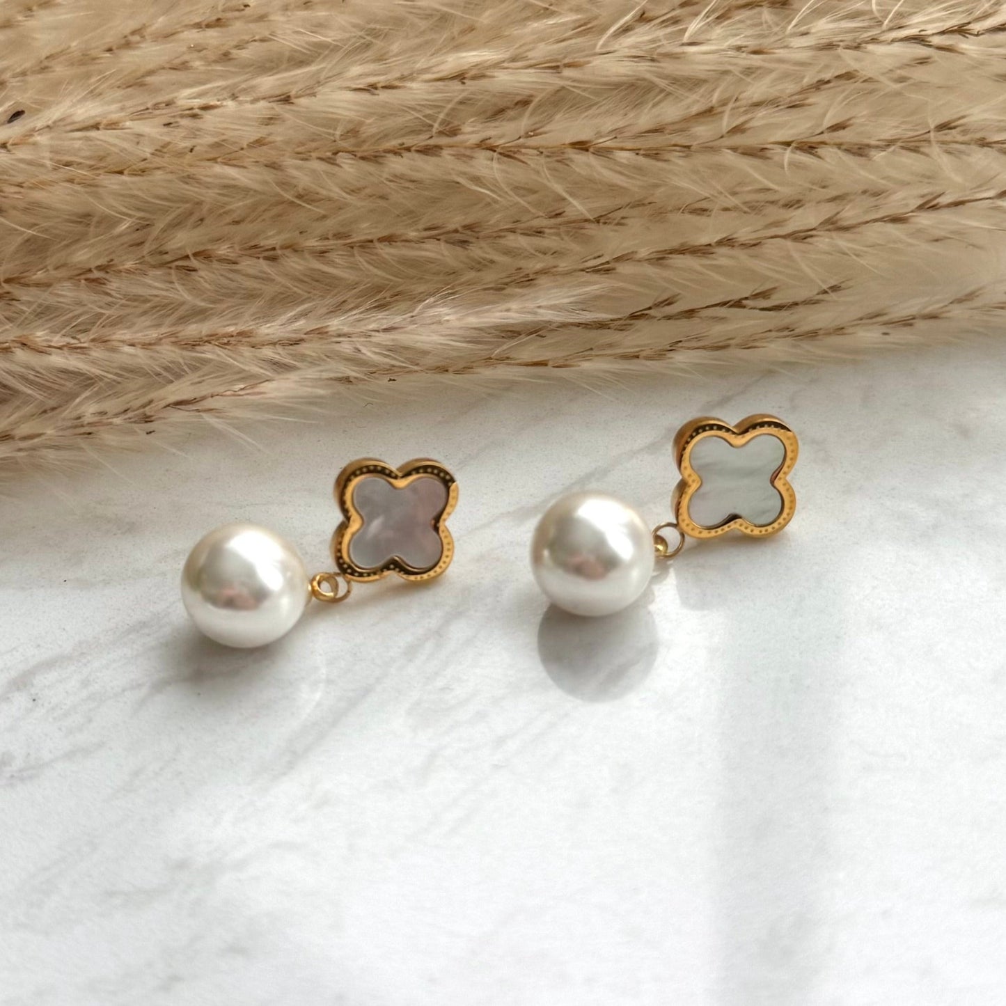 Earring Clover Pearl