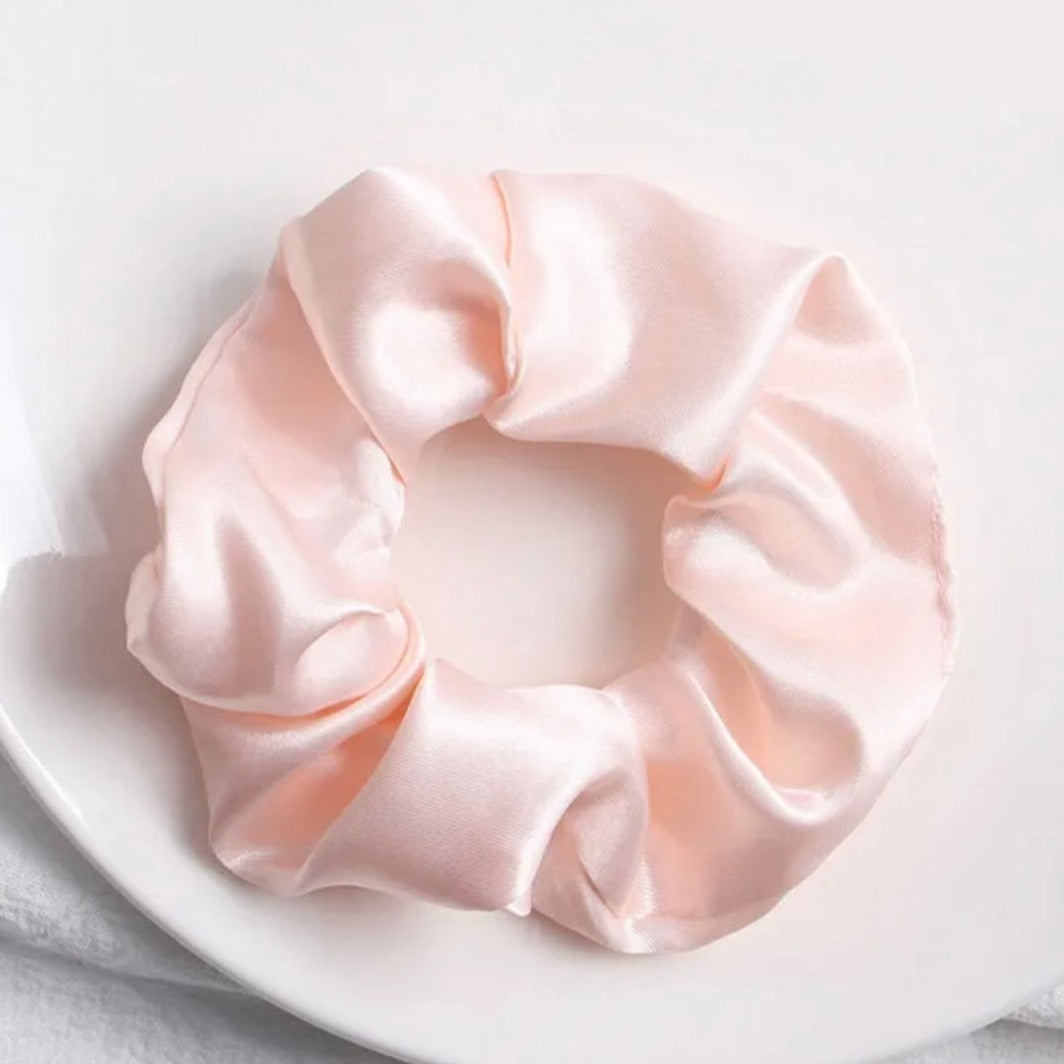 XL Scrunchie Soft Pink