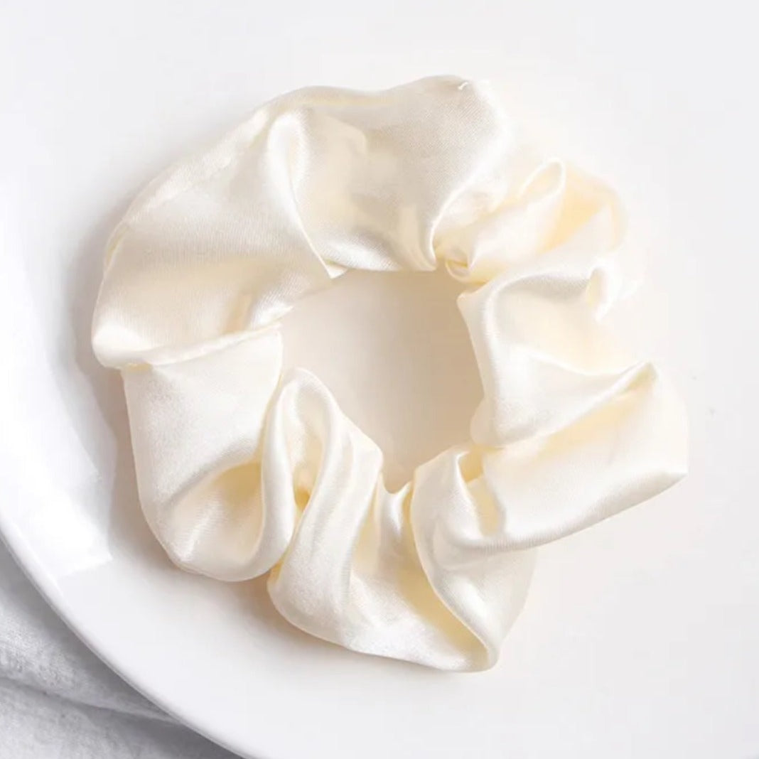 XL Scrunchie White